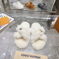 Louis Vuitton Slippers